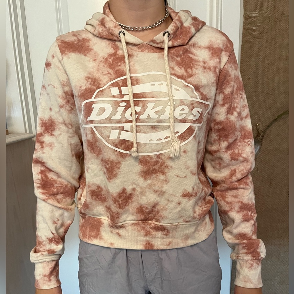 Dickies pink tie-die sweatshirt